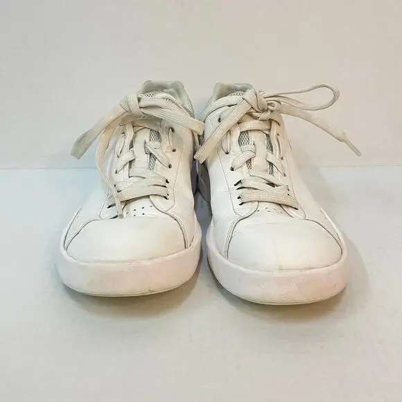 On Cloud Women's The Roger Advantage Size 7 White Faux Leather Cushioned Sneaker - Picture 2 of 10